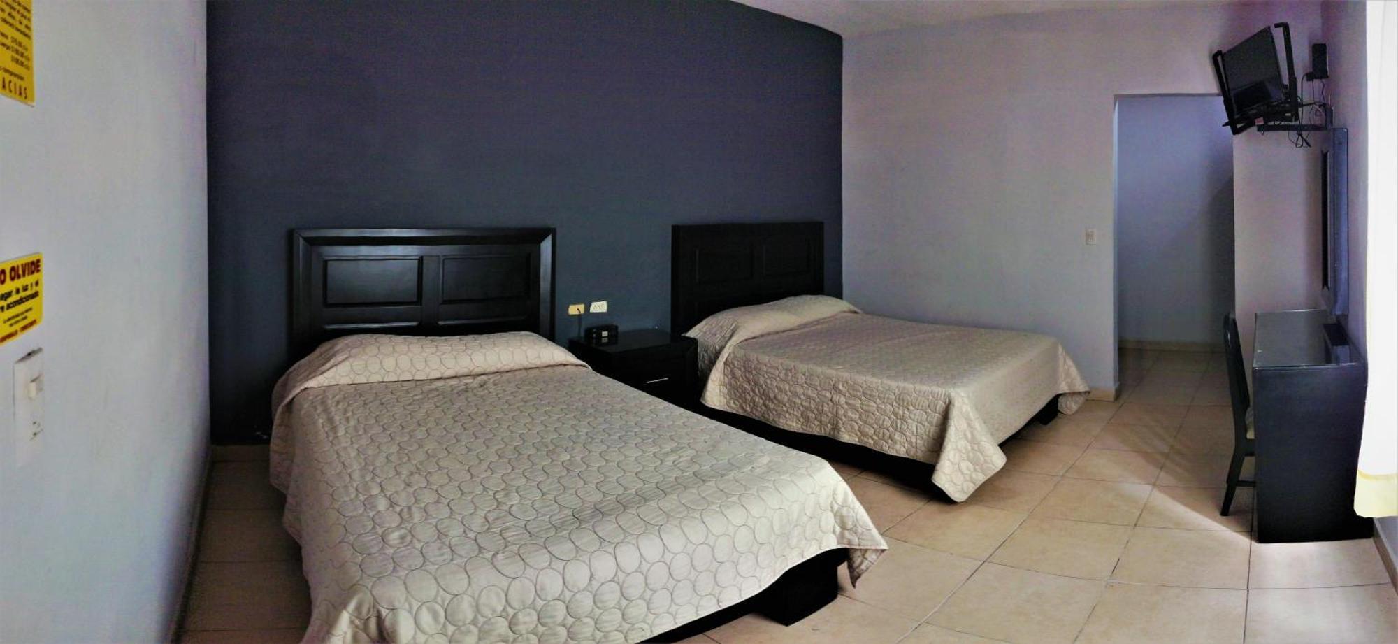 Laguna Inn Torreon Ngoại thất bức ảnh